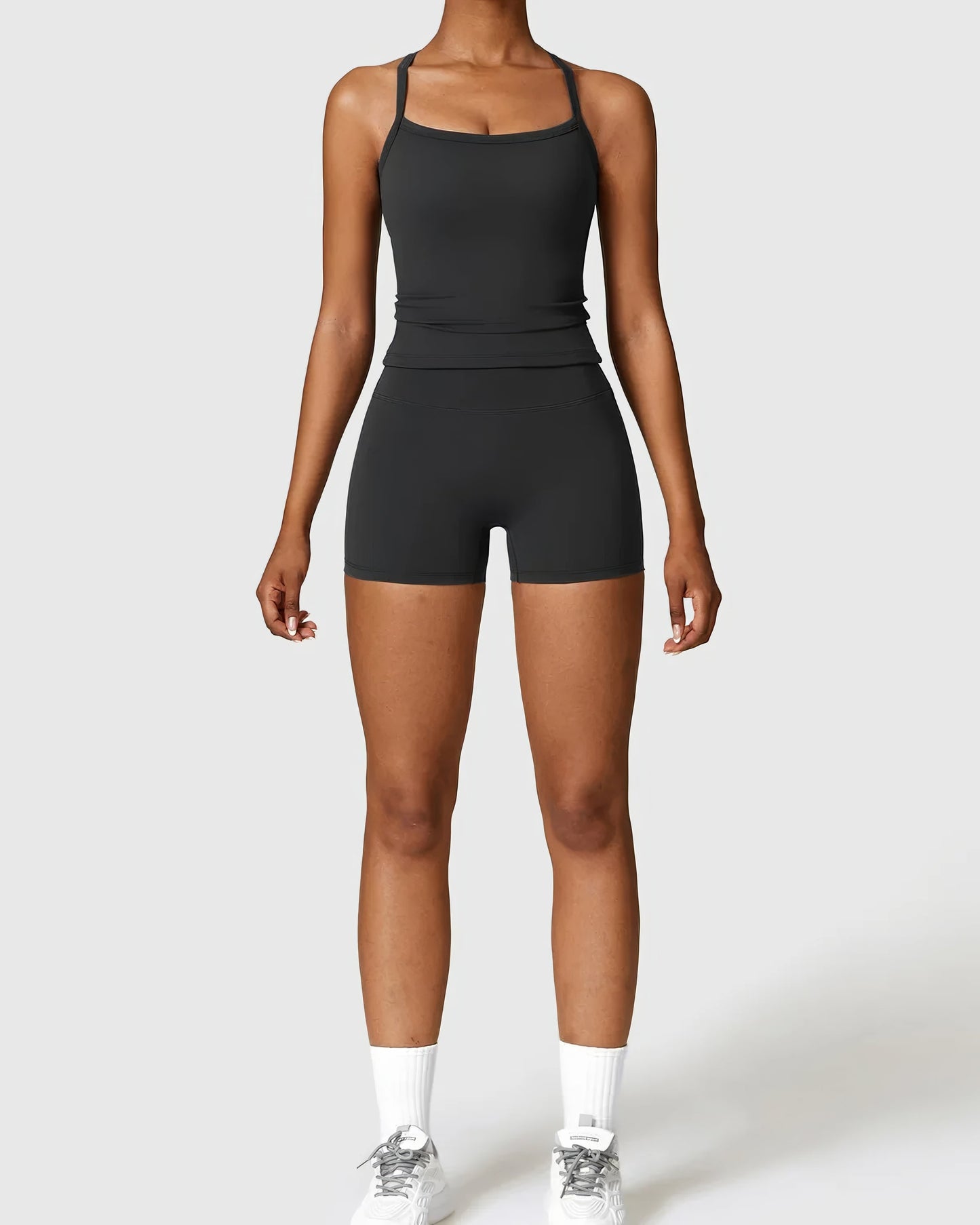 SEAMLESS SHORTS & TANK TOP