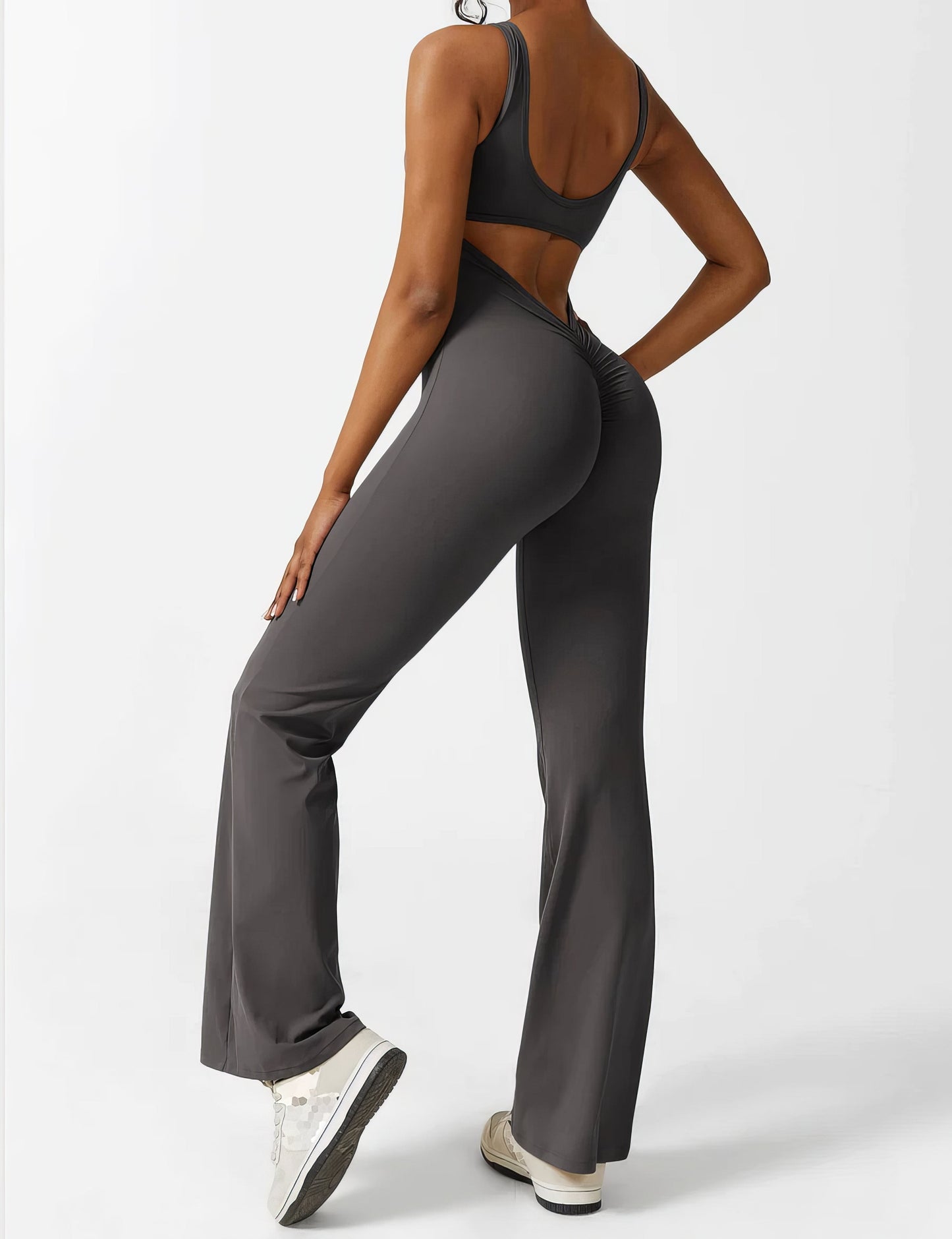 DEMI | V-BACK FLARED JUMPSUIT